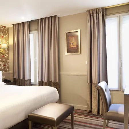 Hotel Des Comedies-2