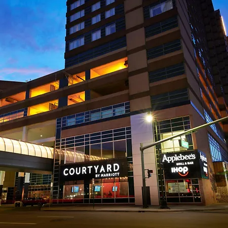 Courtyard By Marriott Detroit Downtown-3
