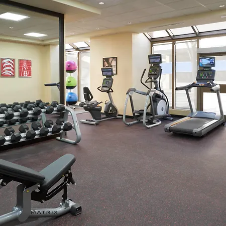 Towneplace Suites By Marriott Windsor-2