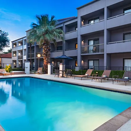 Courtyard By Marriott San Antonio Downtown-2