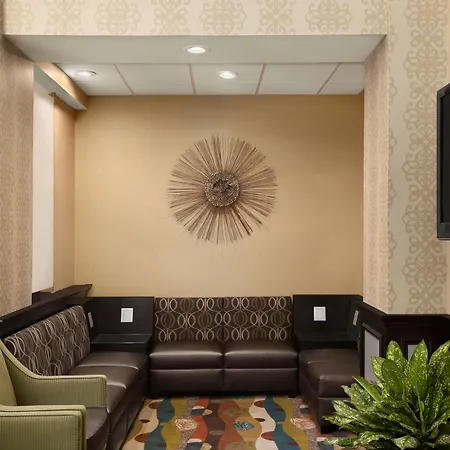 Days Inn By Wyndham Baltimore Inner Harbor-3