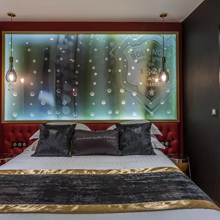 Hotel Les Bulles De Paris-3