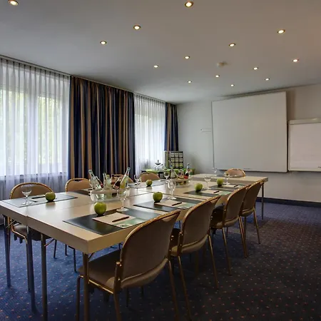 Trip Inn Hotel Esplanade, Duesseldorf-3