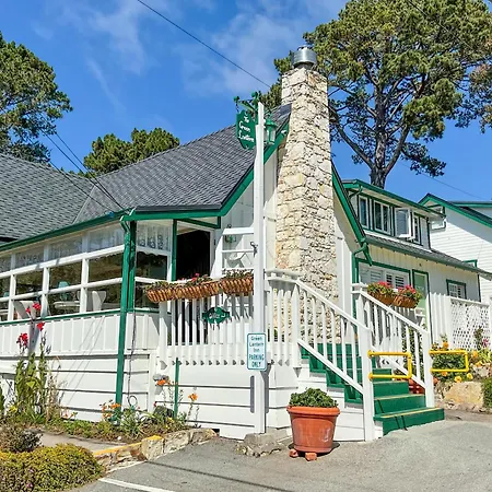 Carmel Green Lantern Inn-2
