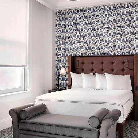 Q&C Hotel And Bar New Orleans, Autograph Collection-2