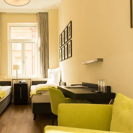 Hotel Hamburger Hof-3