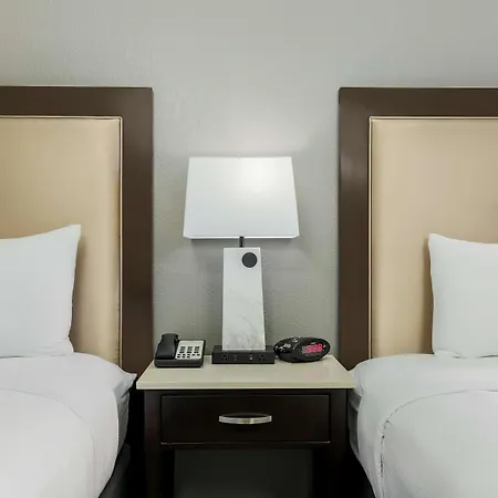 Doubletree By Hilton Austin-University Area-2