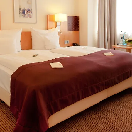 Hotel Scala Frankfurt City Centre-3