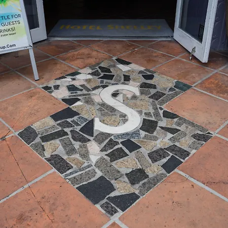 Shelley Hotel-2