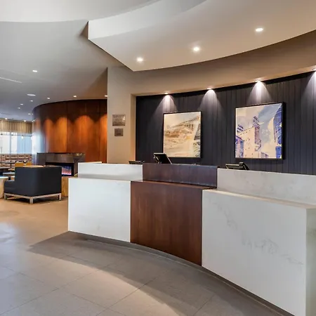 Cambria Hotel Minneapolis Downtown-2