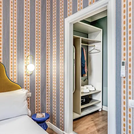 Townhouse Condotti 29-2