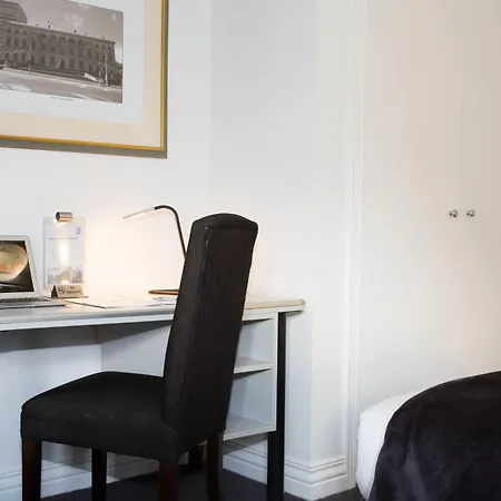 Hotel Collins-2