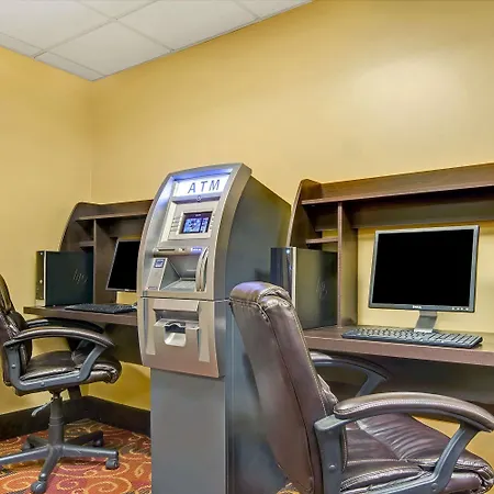 Super 8 By Wyndham Stamford/New York City Area-3