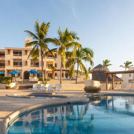 Park Royal Homestay Los Cabos-3