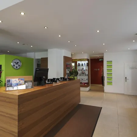 Fred Hotel Hauptbahnhof-2