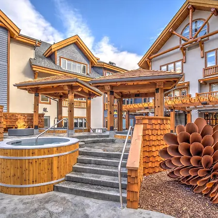 Canalta Lodge Banff-3