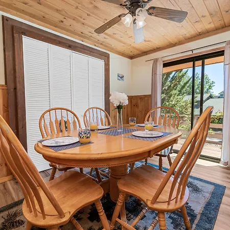 Big Bear Lakefront Lodge-2