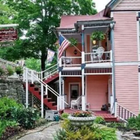 Bridgeford House Bed And Breakfast-2