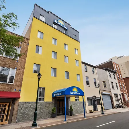 Days Inn By Wyndham Philadelphia Convention Center-3