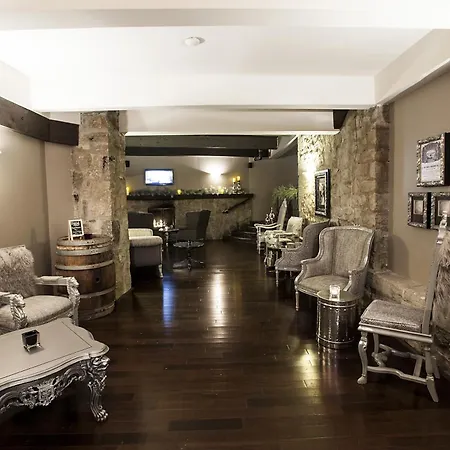 Old Stone Inn Boutique Hotel-2