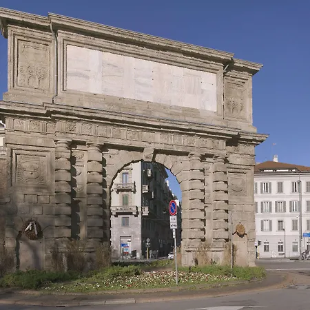Hotel Arco Romana-2