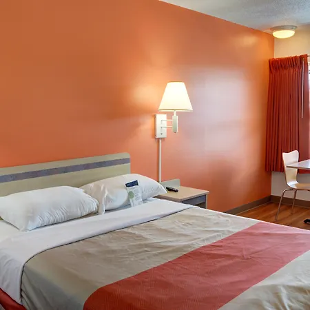 Motel 6-Bend, Or-3
