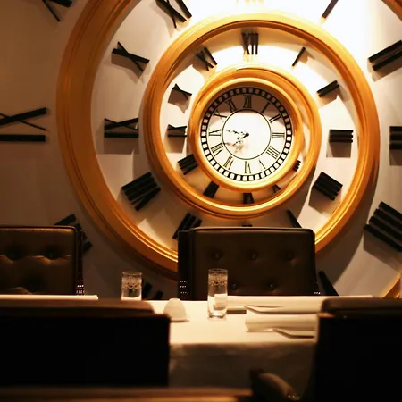 The Luxe Manor-2