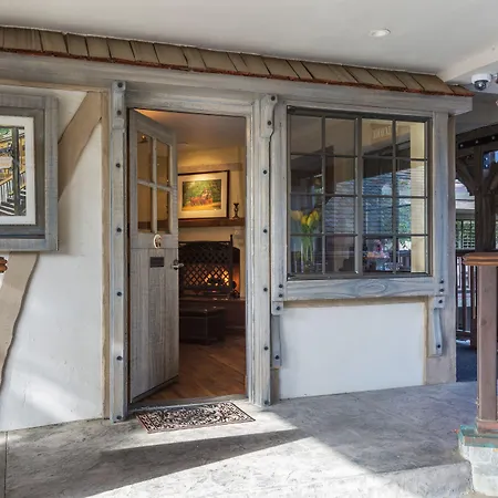 Coachman'S Inn, A Four Sisters Inn-3