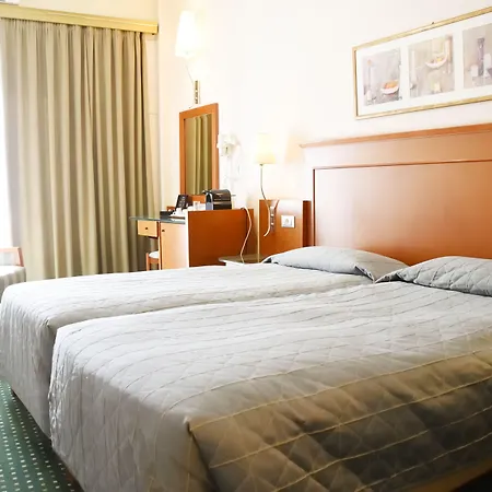 Adrian Hotel-3