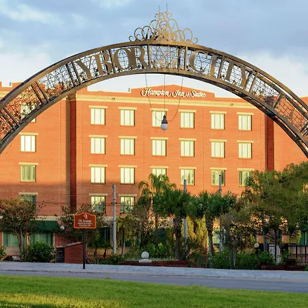 Hampton Inn & Suites Tampa Ybor City Downtown-2
