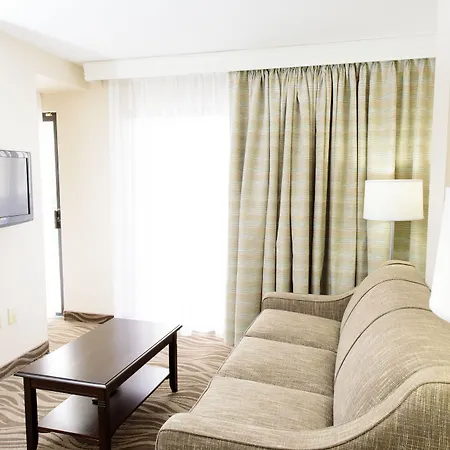 The Breakers Hotel & Suites-3