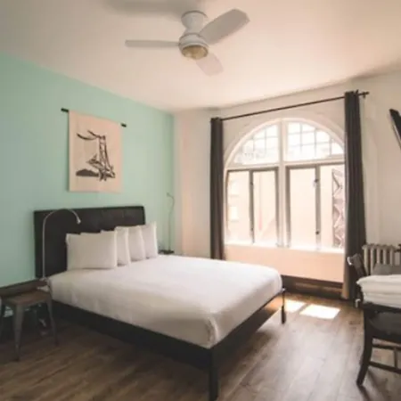 The Bartlett Hotel And Guesthouse-3