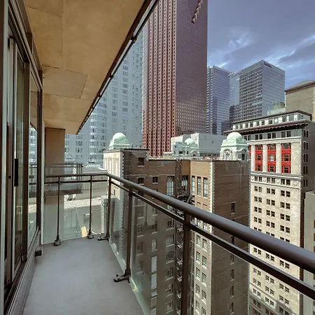 Executive Hotel Cosmopolitan Toronto-3