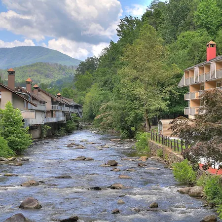 Gatlinburg River Inn-3