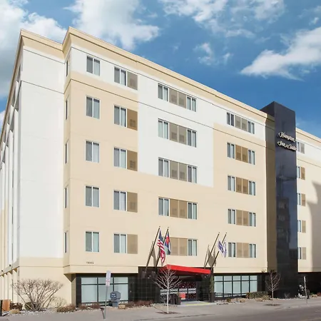 Hampton Inn & Suites Denver-Downtown-2