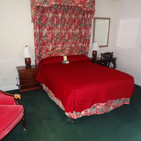 Tally Ho Inn-3