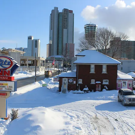 Ritz Inn Niagara-2