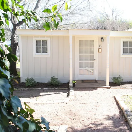 Hoffman Haus-3