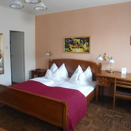 Hotel Apartment Rothensteiner-3