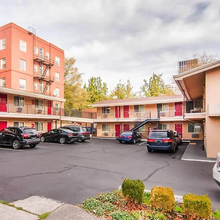 Econo Lodge Portland Downtown-3