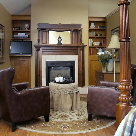 Heartstone Inn-3