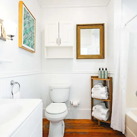 Key Lime Cottage-2