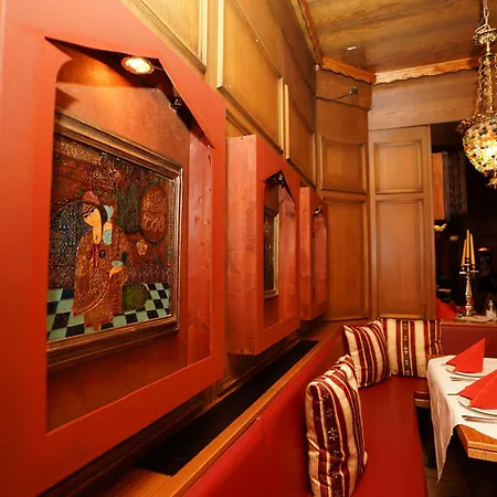 Hotel Villa Oriental & Restaurant-2