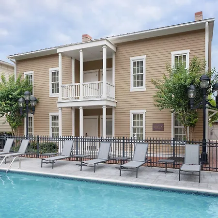 Residence Inn Savannah Downtown Historic District-3