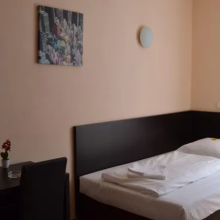 Angel Hotel-3