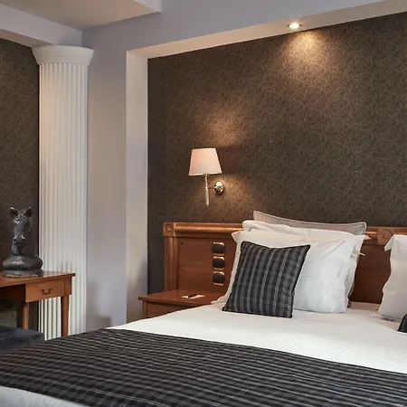 Ava Hotel And Suites-2