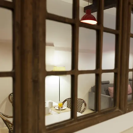 Mh Apartments S. Familia-3