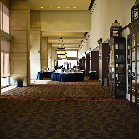Overton Hotel And Conference Center-2