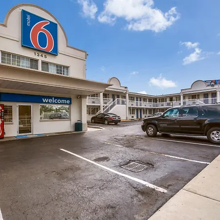 Motel 6-Washington, Dc - Convention Center-3