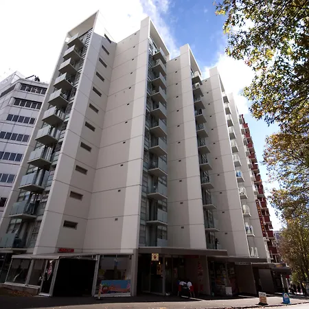 Tetra Serviced Apartments By Castle-3